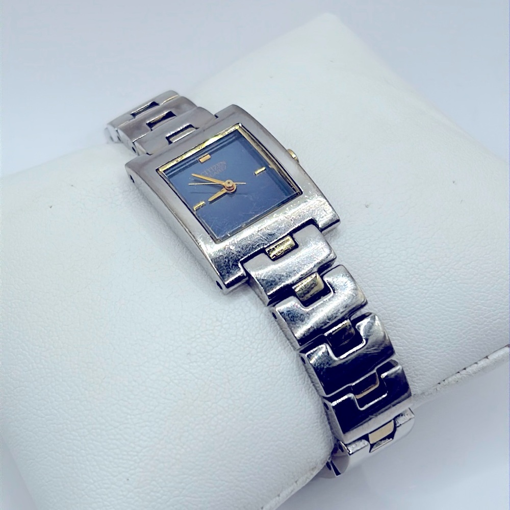 Working! Citizen Quartz Rectangular Face Unisex Minimalist Watch